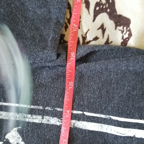 Johnny Cash tee - Picture 2 of 2